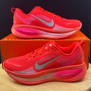 Nike Vomero 18 Bright Crimson Running Sneakers Pink HM6804-603 Womens Size 9